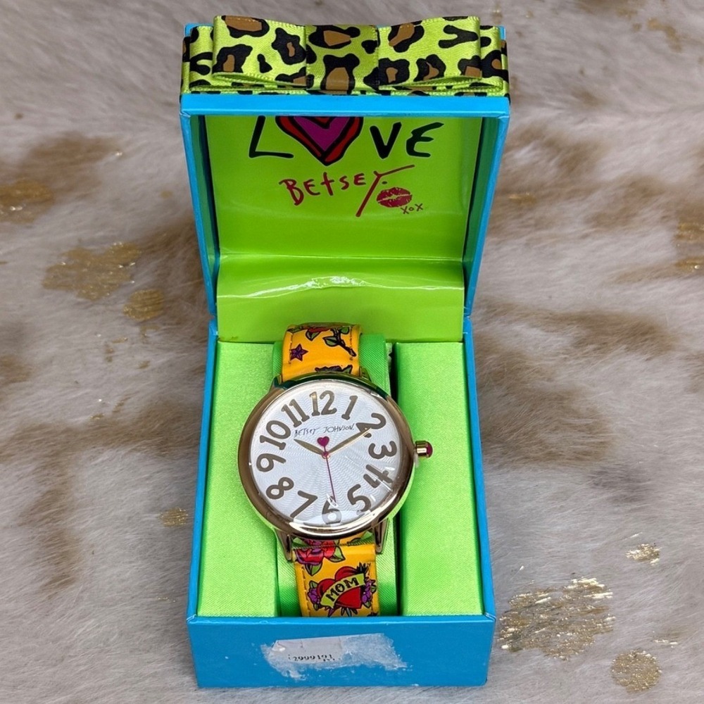 Multicolor Betsey Johnson Large Face Watch Statue of Lib Mom Hart Stars Siren